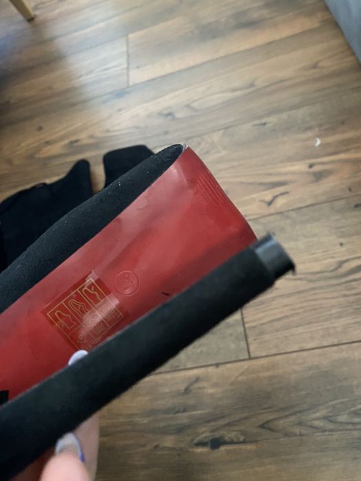 Rewelacyjne kozaki z fredzlami high heels