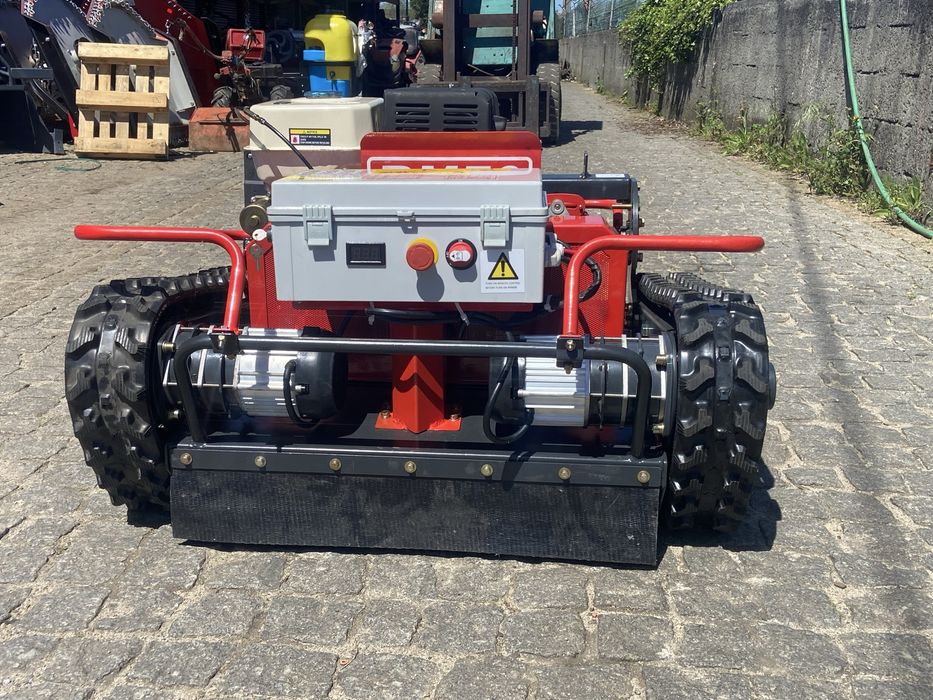 Triturador corta prados gasolina telecomandado