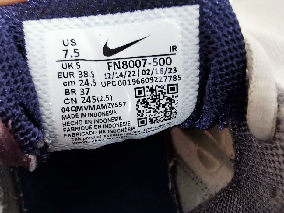 Nike Air Max Plus Tn buty sportowe sneakersy 38,5