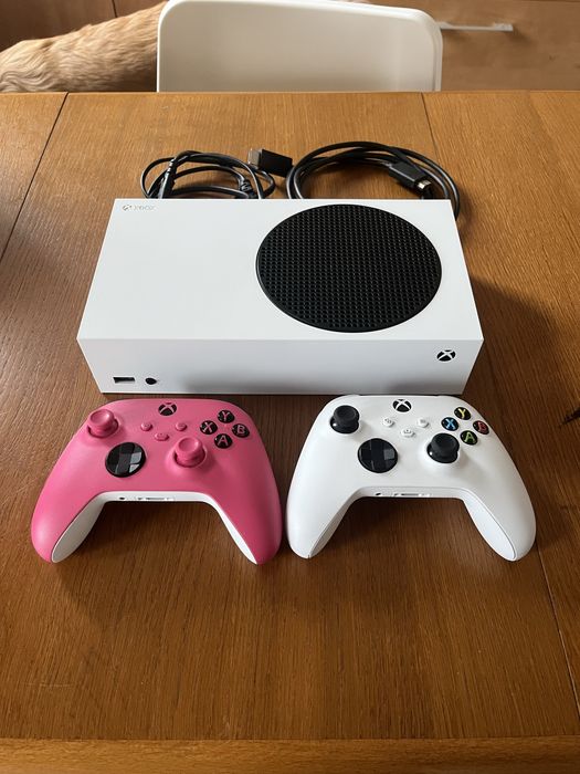 Xbox Series S 512GB + 2 pady Toruń • OLX.pl