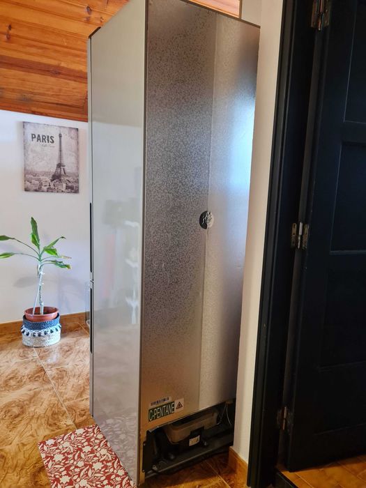 Frigorífico combinado CANDY 176cm altura como novo