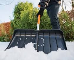 Уборка снега сосулек , чистка ,уборка снега ,збивання бурульки