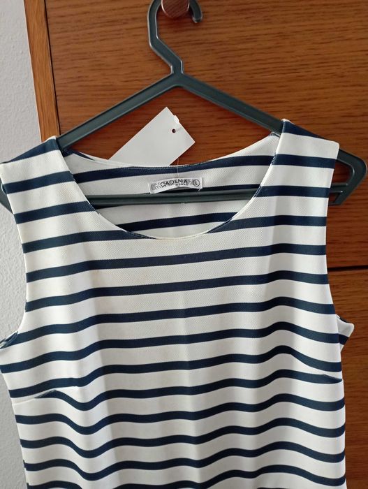 Vestido elegante de mulher - DESCIDA DE PREÇO