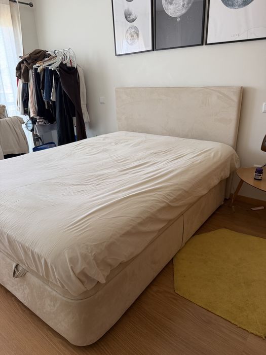 Cama casal 140x190 com arrumacao
