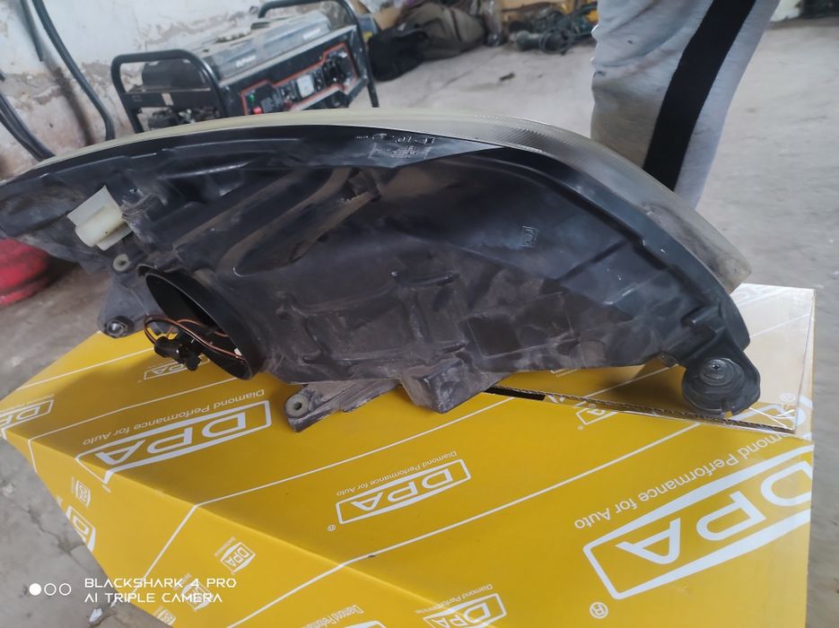 Фари передні skoda fabia 2 ціна за дві !