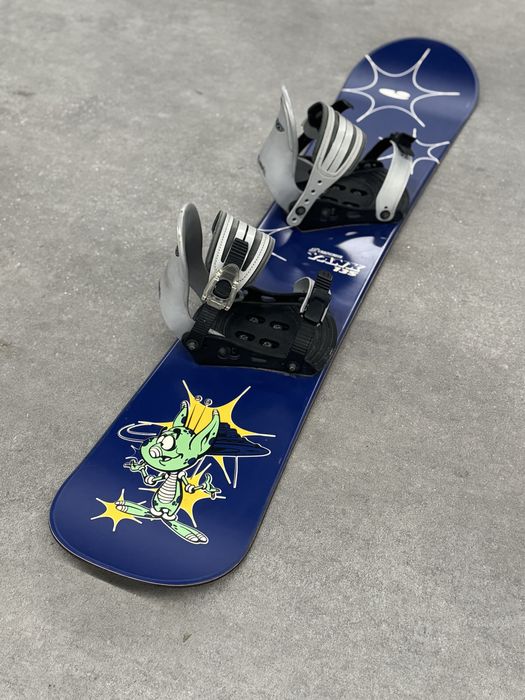 Prancha de snowboard crianca com fixações  – 135 cm