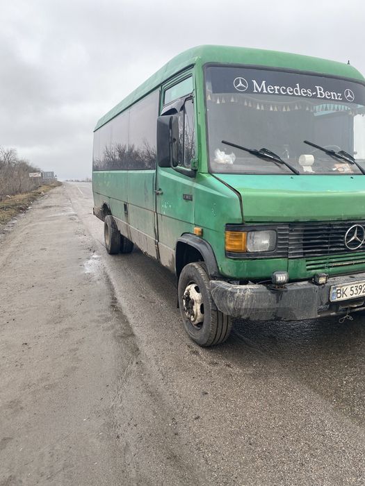 Продам Мерседес Рекс 711 грузовой