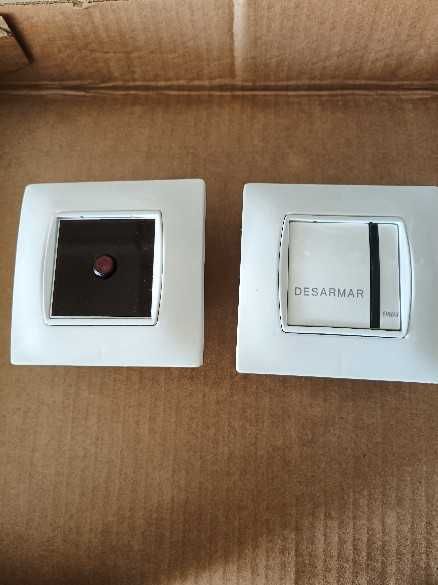 Disarm Indicators / Buttons / Beetle Mirrors / Encoder - ERMAX425906939783424002