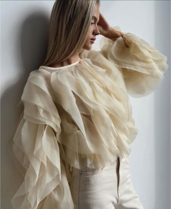 Блузка хмаринка  у стилі Zara