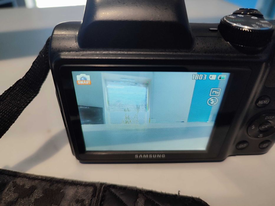 Фотоаппарат Samsung WB100 Black