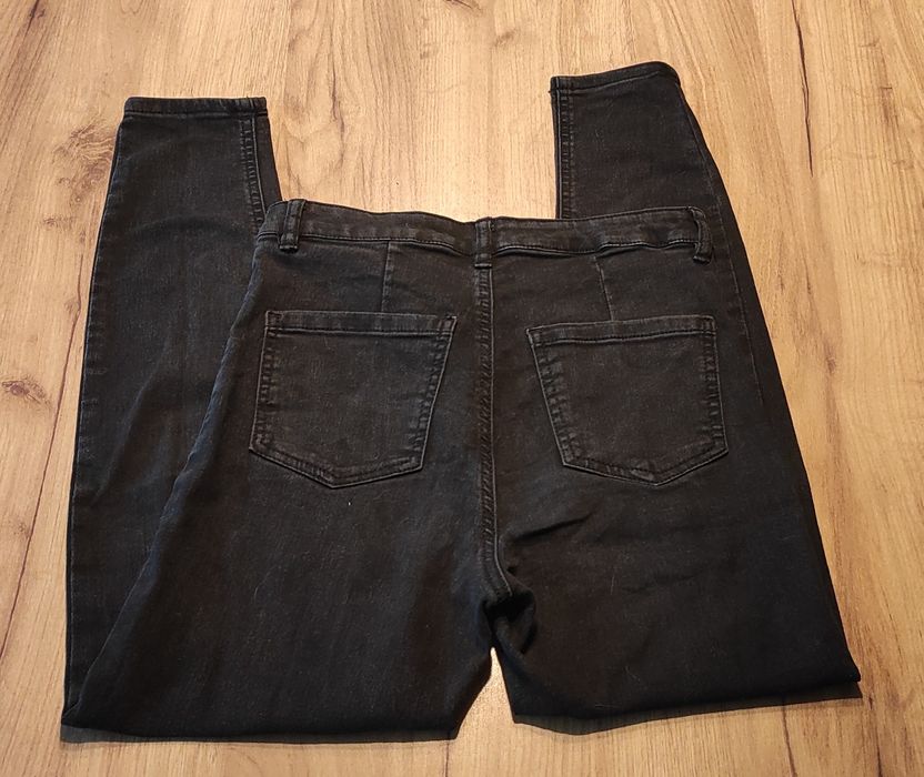 Jeansy Cropp roz 38 M