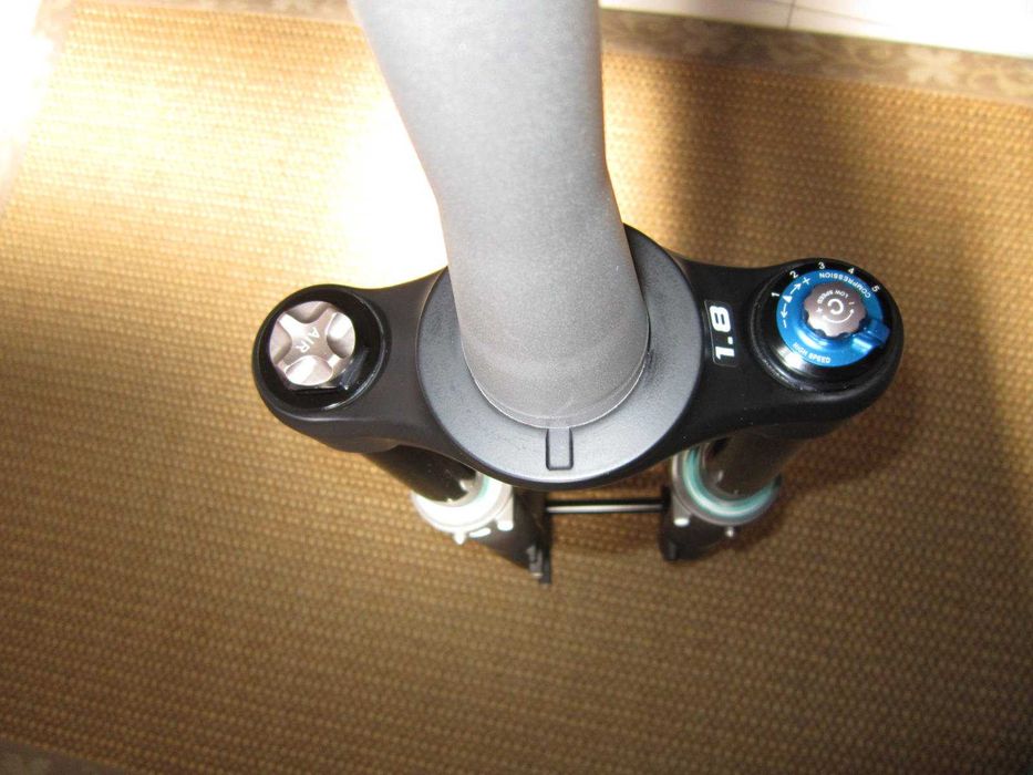 Suspensão Durolux 38 RC2 29" 180 mm