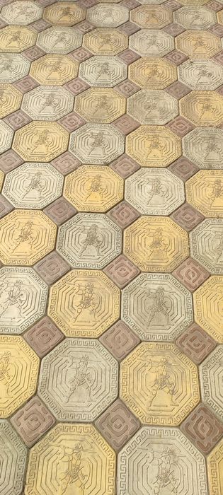 ВІБРОСТОЛ для битоних виробів