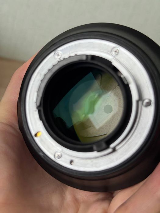 Об'єктив Nikon AF-S NIKKOR 85mm f/1.4G