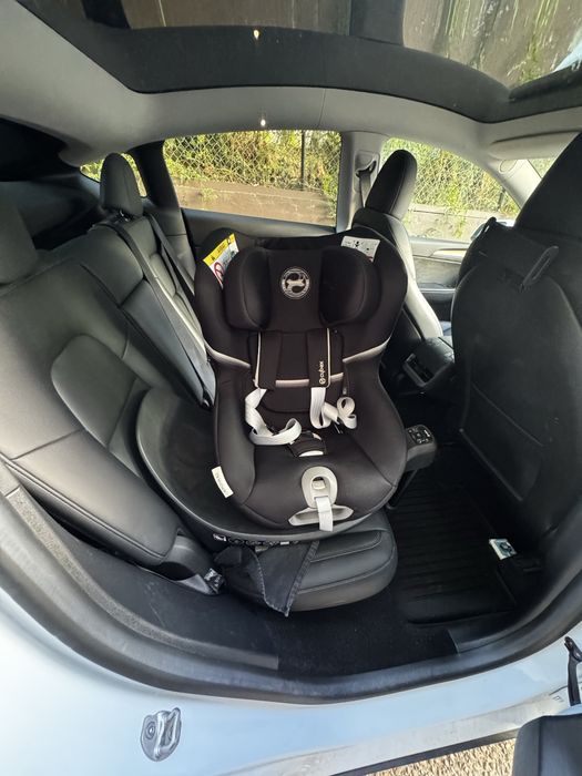 Cybex sirona i-size