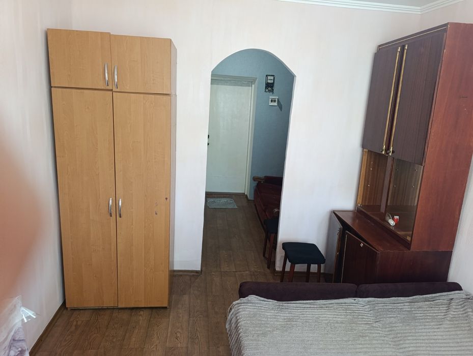 Срочная продажа. Ленпоселок. Комната 17 м.
