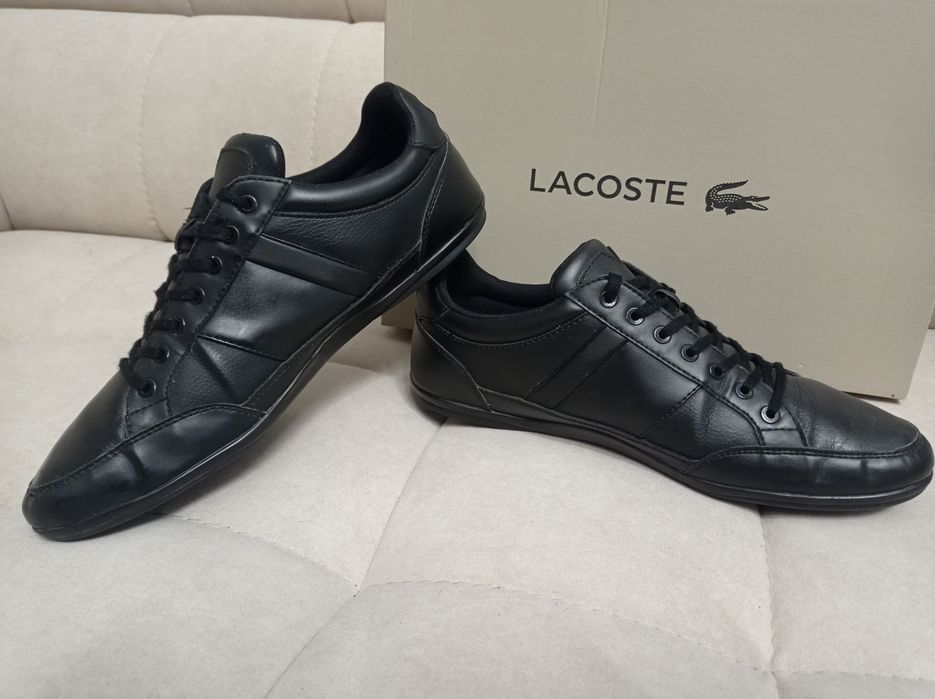 Buty Lacoste Chaymon rozmiar 42,5 czarne skóra skórzane trampki męskie