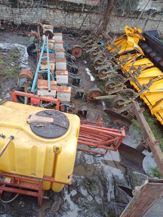 Продам агд 2.4 супн 6,плуги опрыскиватель