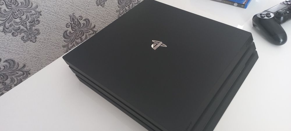 Ps 4 pro 3 ревізія в ідеальному стані