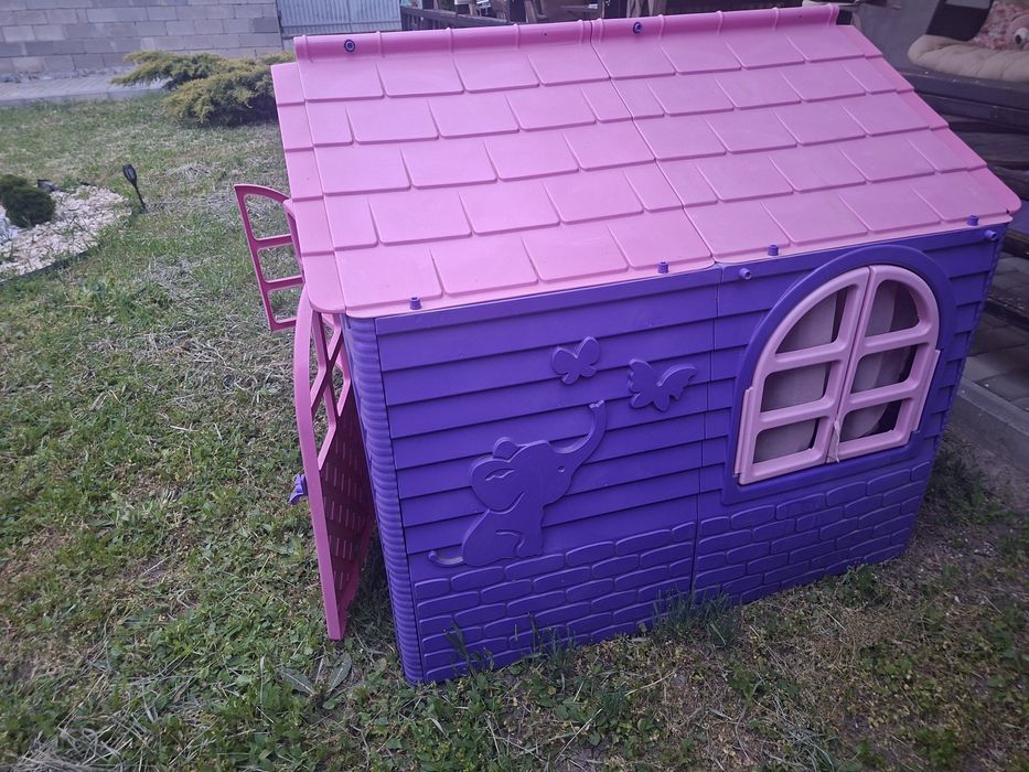 Продам детский домик  3000гр
