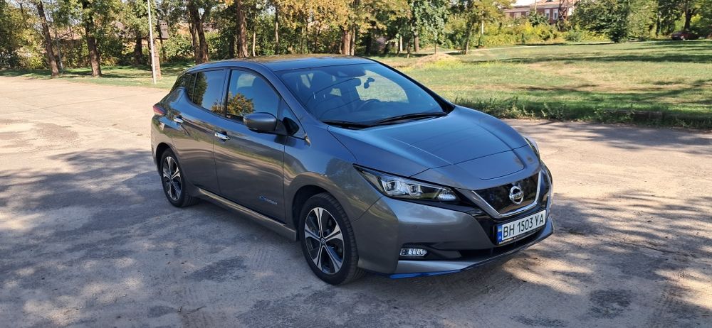 Продам Nissan Leaf 62кв