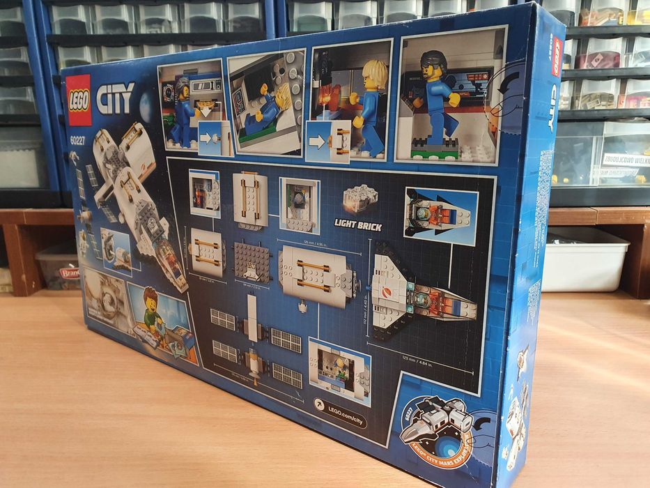 LEGO® 60227 City - Stacja kosmiczna na Księżycu