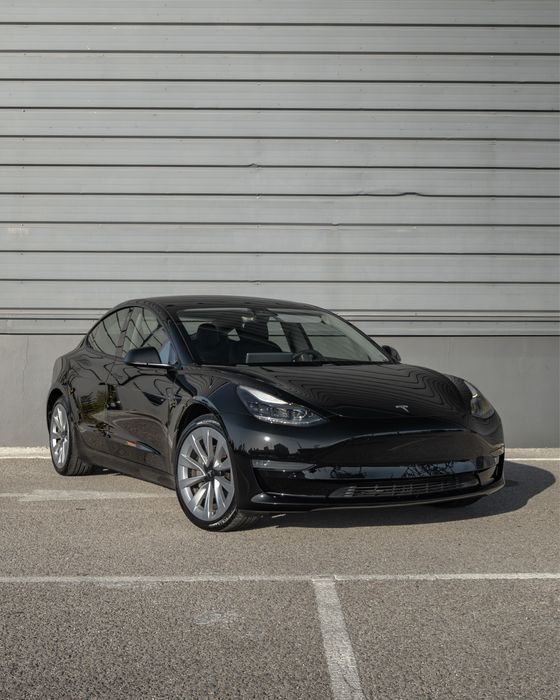 Tesla Model 3 Long-Range Dual Motor AWD Tração Integral — photo 3