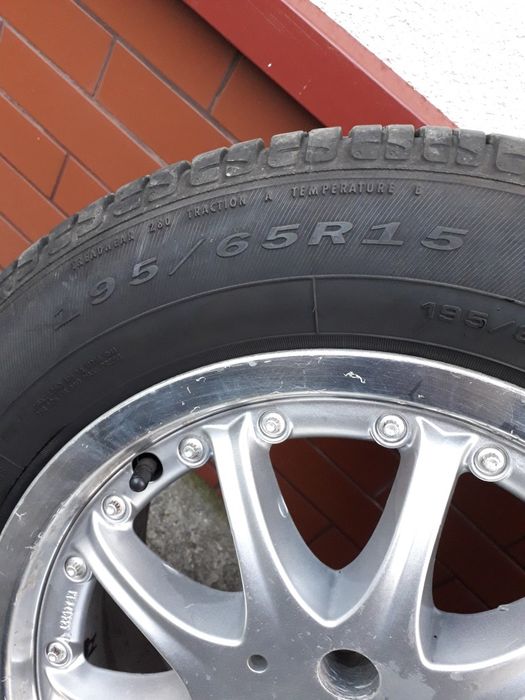 Felgi aluminiowe 15 4x100 +opony letnie Dębica