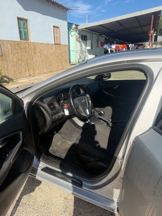 Vendo volvo v40 D2 2016