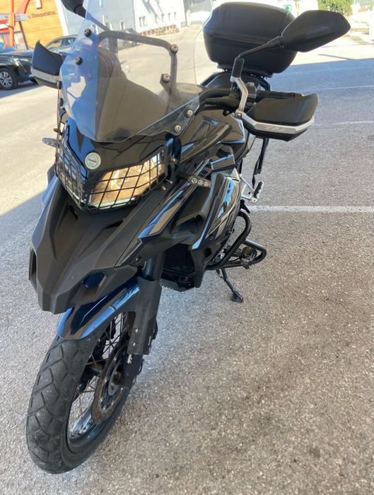 Benelli Trk 502x