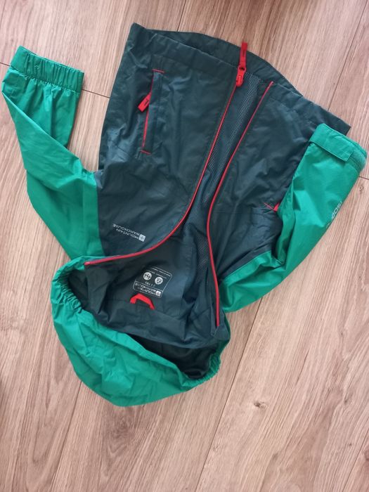 firmowa kurtka przeciwdeszczowa dla chłopca -MOUNTAIN-2-3 latka