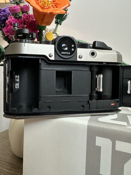 Плівкова камера Pentax 17 35 мм плівка