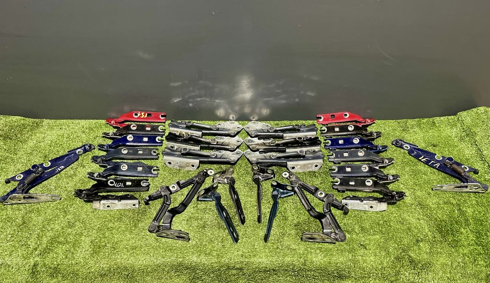 Петлі капота ліва права Петля Петли Гольф 4 5 6 Тоуран Бора Jetta Golf