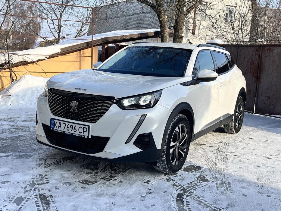 ОФІЦІЙНИЙ автомобіль куплений в автосалоні в Києві.
ІДЕАЛЬНИЙ стан.
Обслуговування з першого по сьогоднішній день, тільки на ОФІЦІЙНОМУ СТО (сервісна книжка та акти виконаних робіт в наявності).
Абсолютно ВСЕ авто в РІДНІЙ ФАРБІ.
Подивитись можна в Києві (лівий берег) або в Броварах.
Якщо нема звʼязку, пишіть в чат або Viber.