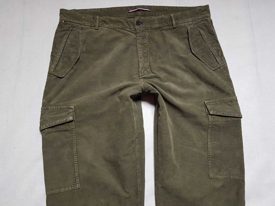 TOMMY HILFIGER -  Sztruksy Cargo / Khaki W38L34 pas 101 cm IDEAŁ