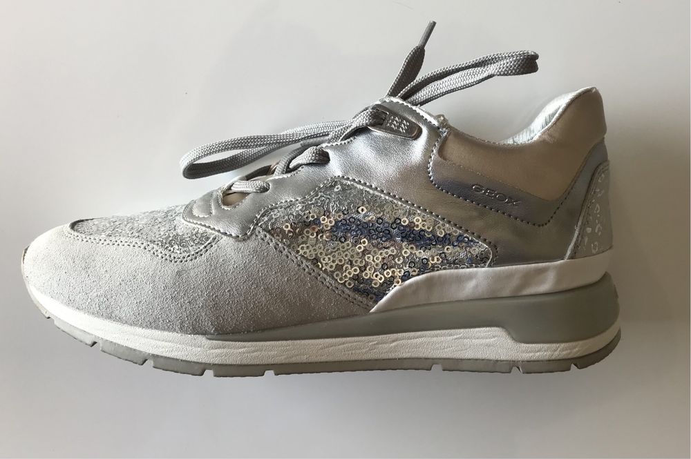 Sapatilhas Senhora (36) marca GEOX