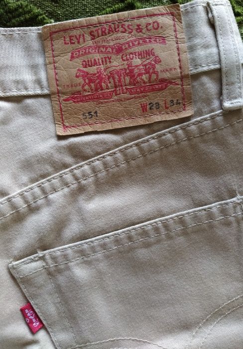 2 pares de calças para homem magro/rapaz