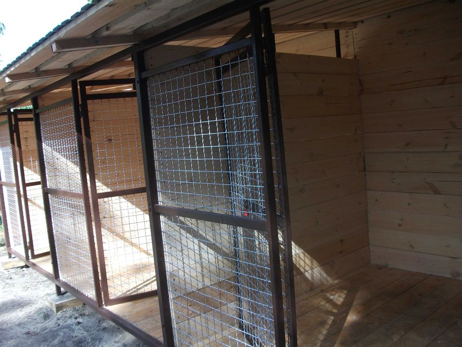 Продам - Вольер , Будку для собак