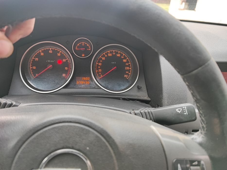 Opel Astra h 1.8 lpg