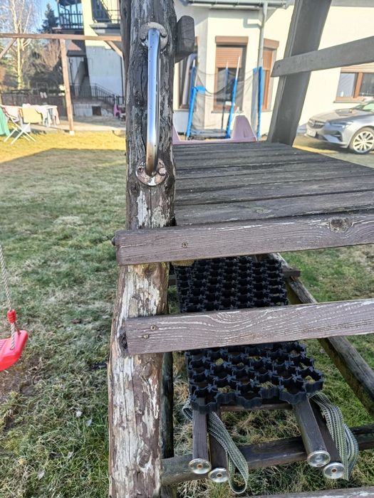 Plac zabaw drewniany