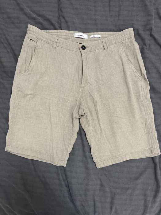 Лляні шорти Reserved