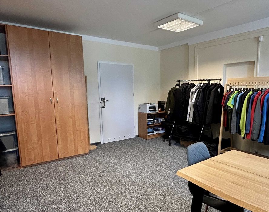 Wynajmę biuro 29m2 - Brukowa 24