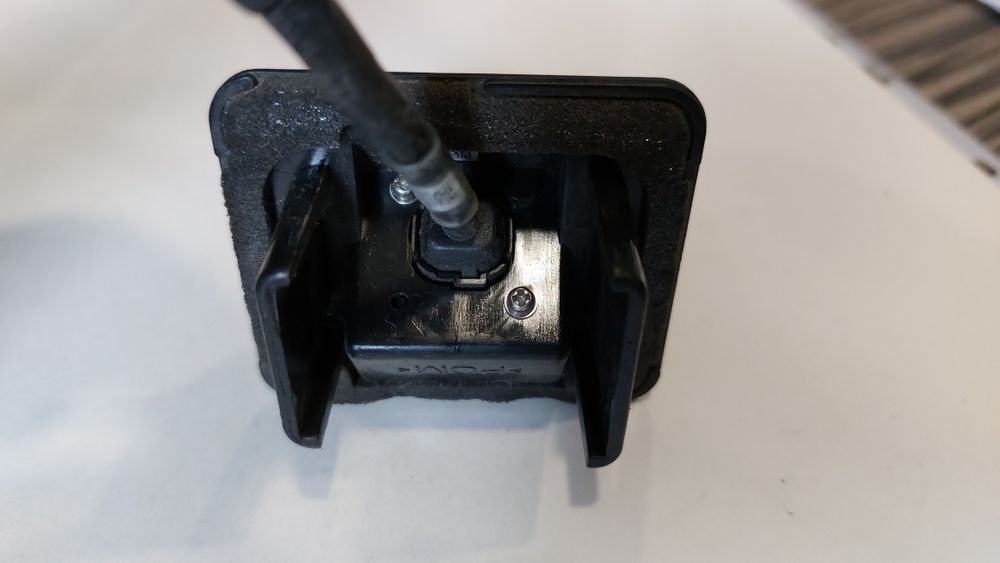 Камера заднего вида Mazda 3 BM 2013-2018 Мазда 3