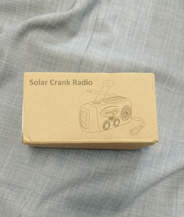 > Rádio Preto Novo – Manivela, Solar, Lanterna e Powerbank!