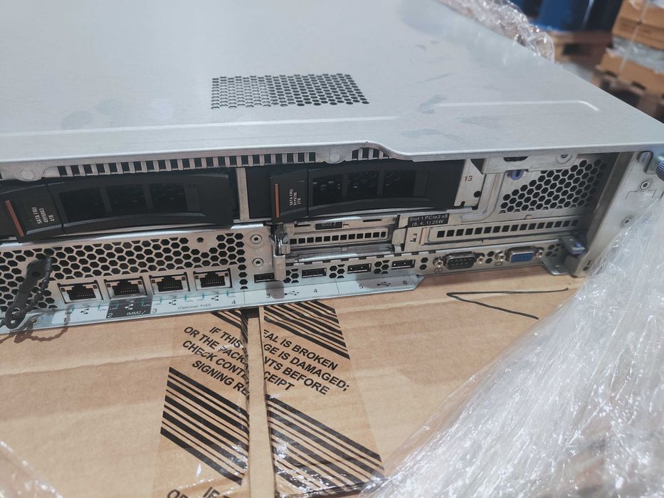 IBM System x3630 M4 2× Xeon E5-2407 96GB RAM 2×SSD 250GB