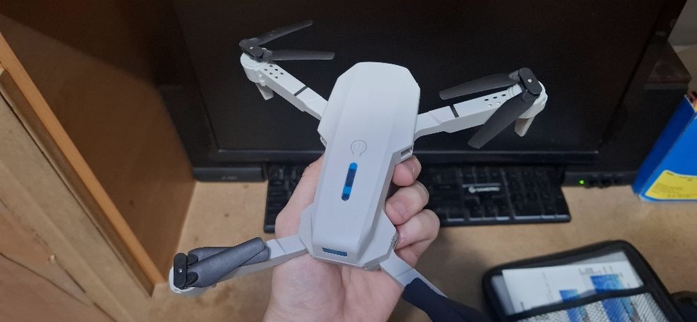 Продам квадрокоптер