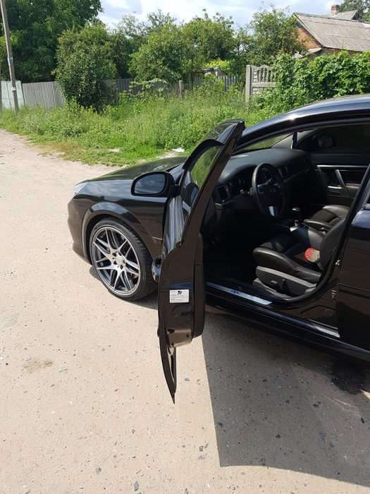 Opel Vectra OPC .