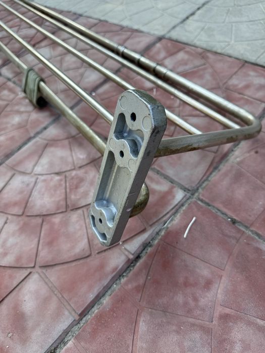 Вешалка   металлическая  СССР . Элементы крепления