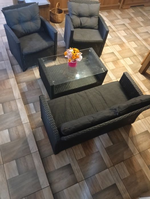 Komplet mebli tarasowych
