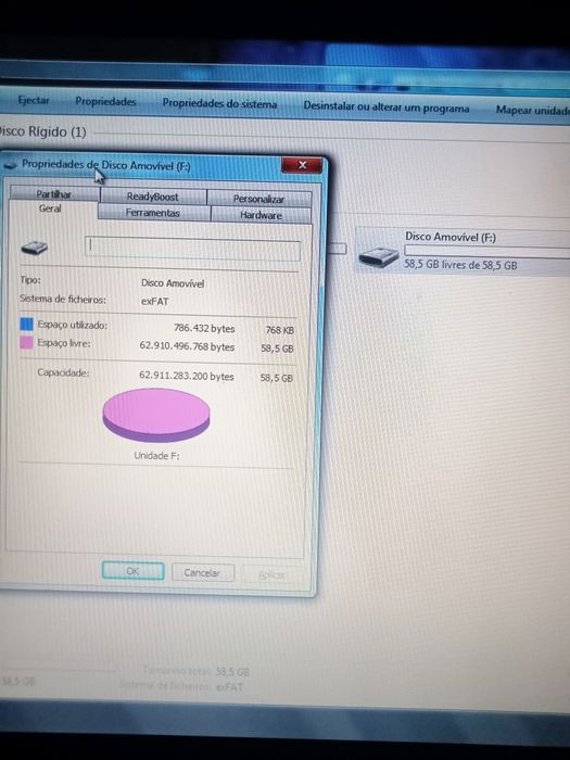 Gray 64GB USB Flash Drive64586101262594122
